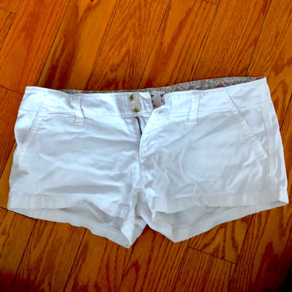 White American Eagle shorts size 2
